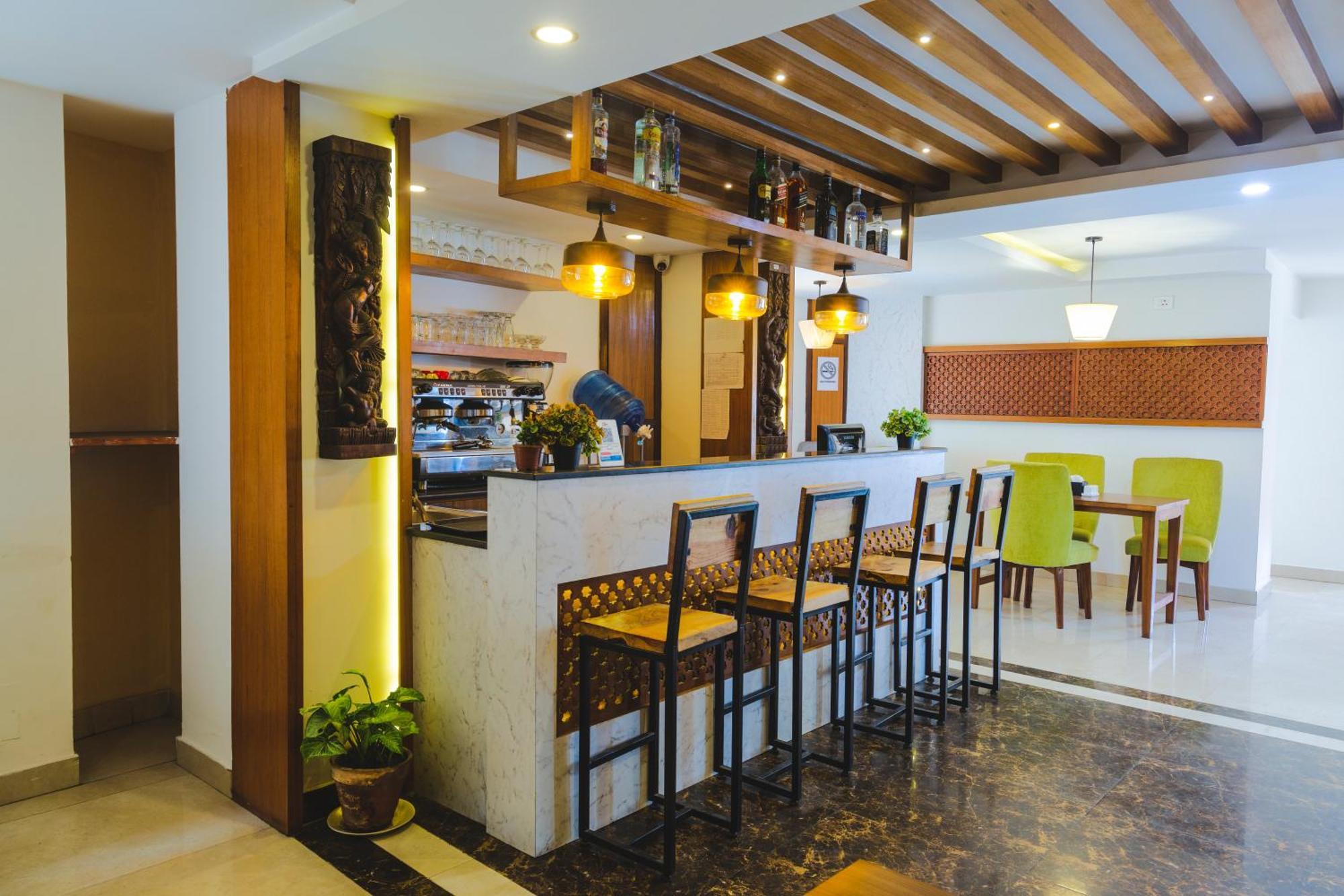 Hotel Tradition & Spa Katmandu Kültér fotó